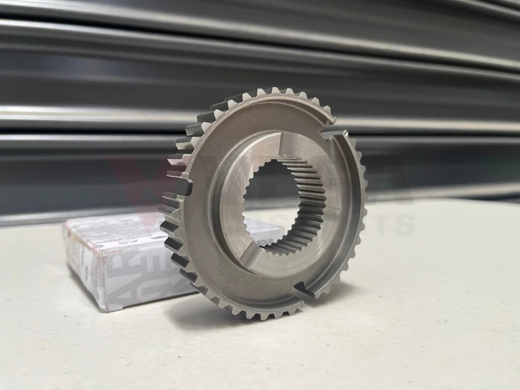 3Rd / 4Th Synchroniser Hub To Suit Nissan Rb25 Rb26 And Z32 Gearboxes - 32605-30P11 Gearbox