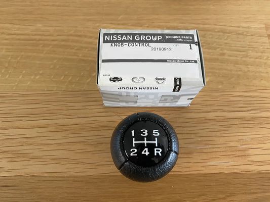 5 Speed Shift Knob to suit Nissan 240Z / 260Z / 280Z. DATSUN 1200 - Vega Autosports