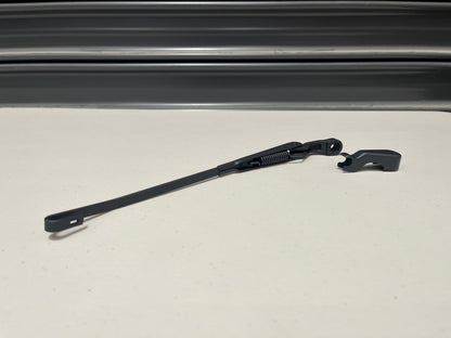Rear Wiper Arm To Suit Mitsubishi Lancer Evolution 1 / 2 3 Cd9A Ce9A Mb882318 *Discontinued*