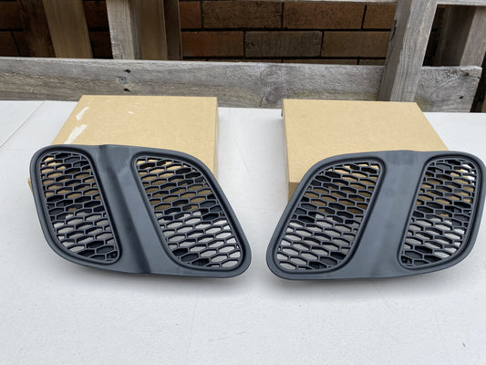 Hood Grille Set Rhs / Lhs To Suit Subaru Impreza Wrx Gc8 1997 2001 Exterior