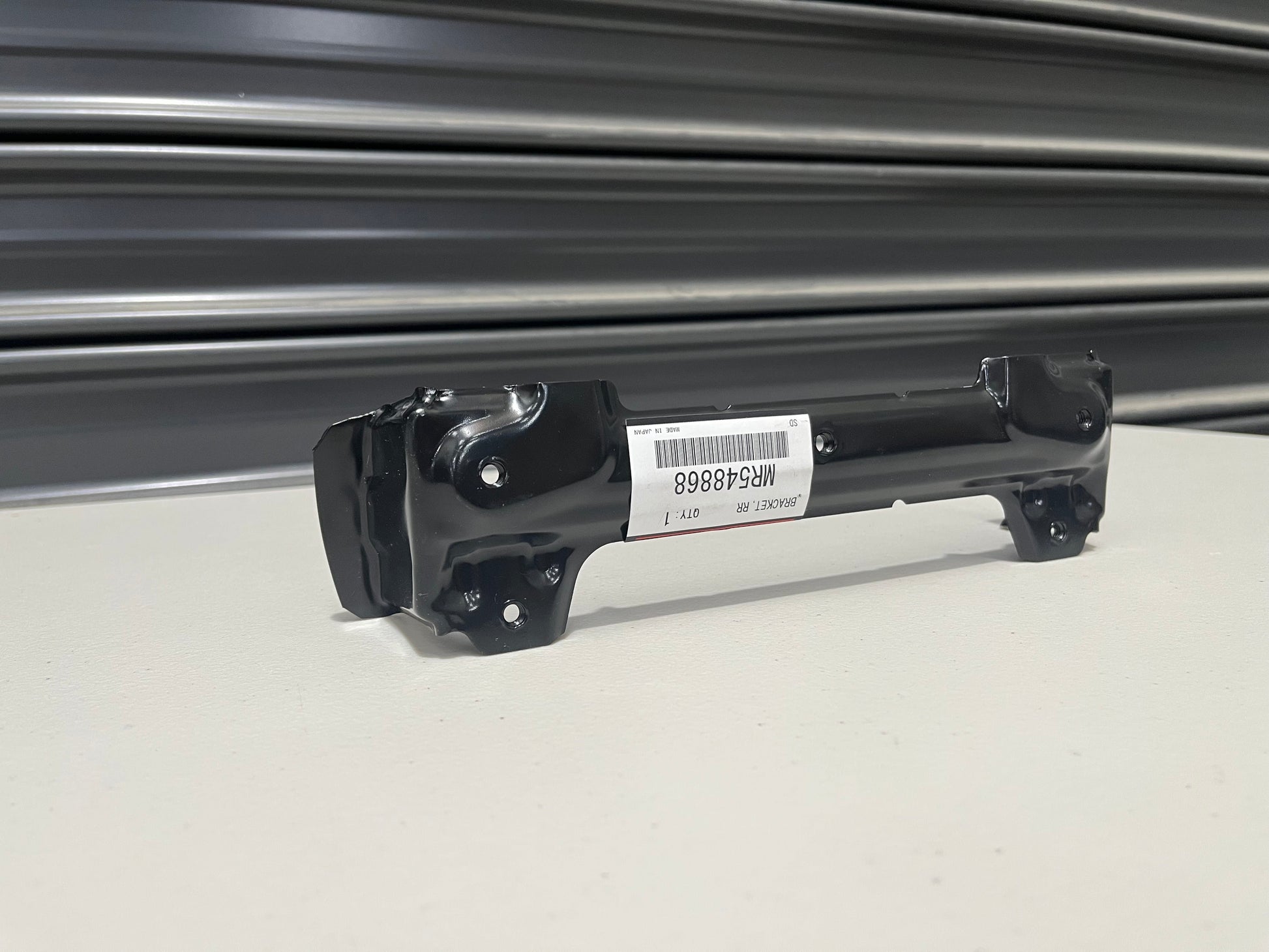 Rear Beaver Panel License Plate Bracket To Suit Mitsubishi Lancer Evolution 7 / 8 9 Ct9A Mr548868