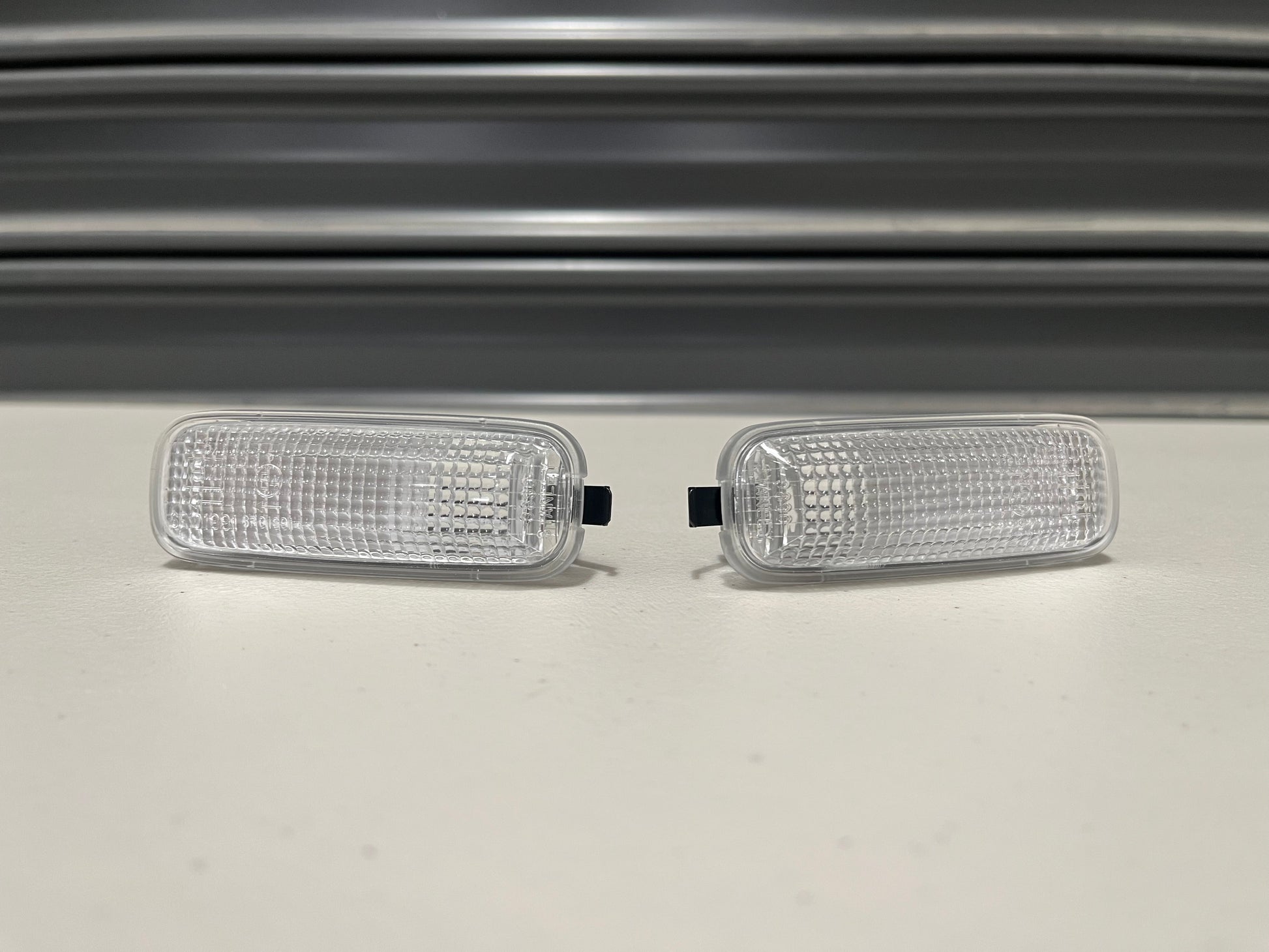 Front Guard Indicator Set Rhs / Lhs To Suit Honda Civic Ek9 Type R 33801-S2H-G01 33851-S2H-G01