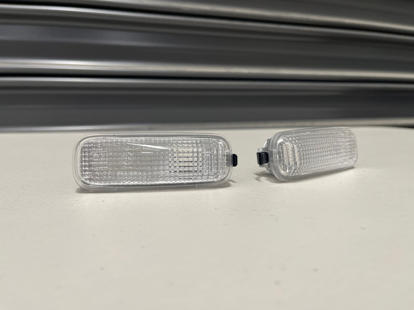 Front Guard Indicator Set Rhs / Lhs To Suit Honda Civic Ek9 Type R 33801-S2H-G01 33851-S2H-G01