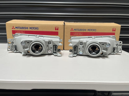 Headlight Housing Rhs & Lhs To Suit Mitsubishi Lancer Evolution 5 / 6 6.5 Cp9A Electrical