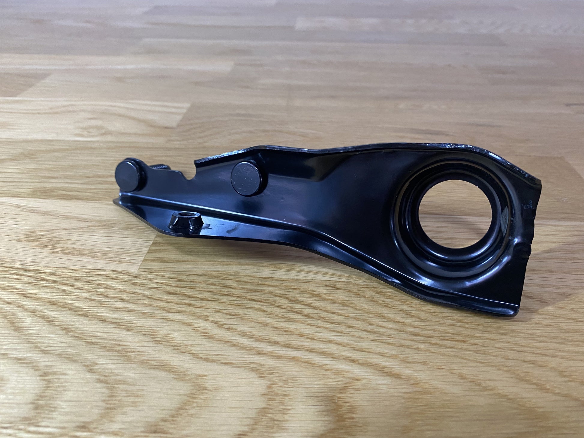 Lower Intercooler Mounting Bracket Rhs To Suit Nissan Skyline R34 Gtr Exterior