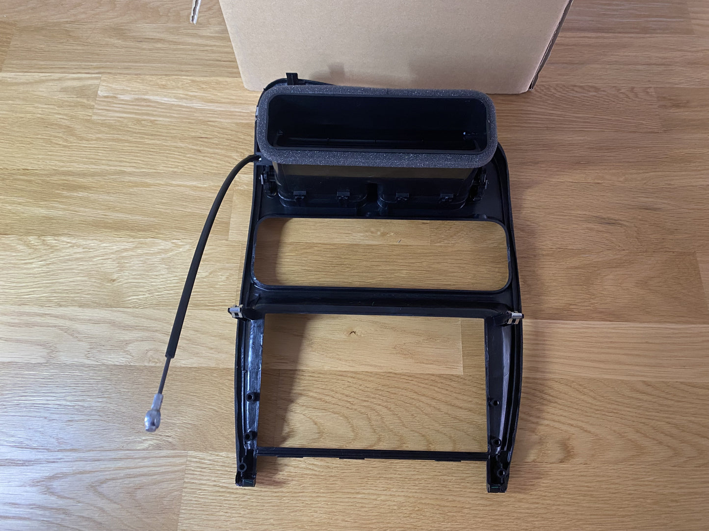 Upper Dash Surround With Centre Air Vent To Suit Mitsubishi Lancer Evolution 1 2 3 Cd9A Ce9A