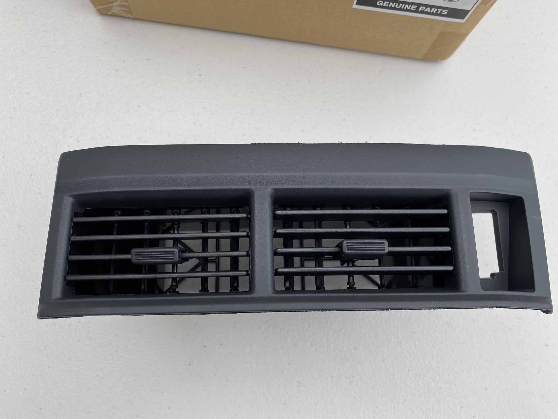 Centre Dash Vent to suit Nissan Skyline R34 GTR / GTT / GTV / GT4 - Vega Autosports