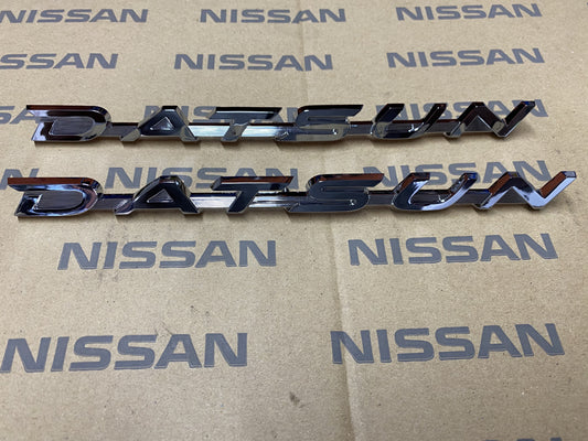 OEM 'Datsun' Front Fender Emblem Set to suit Datsun 510 1968-1973 - Vega Autosports