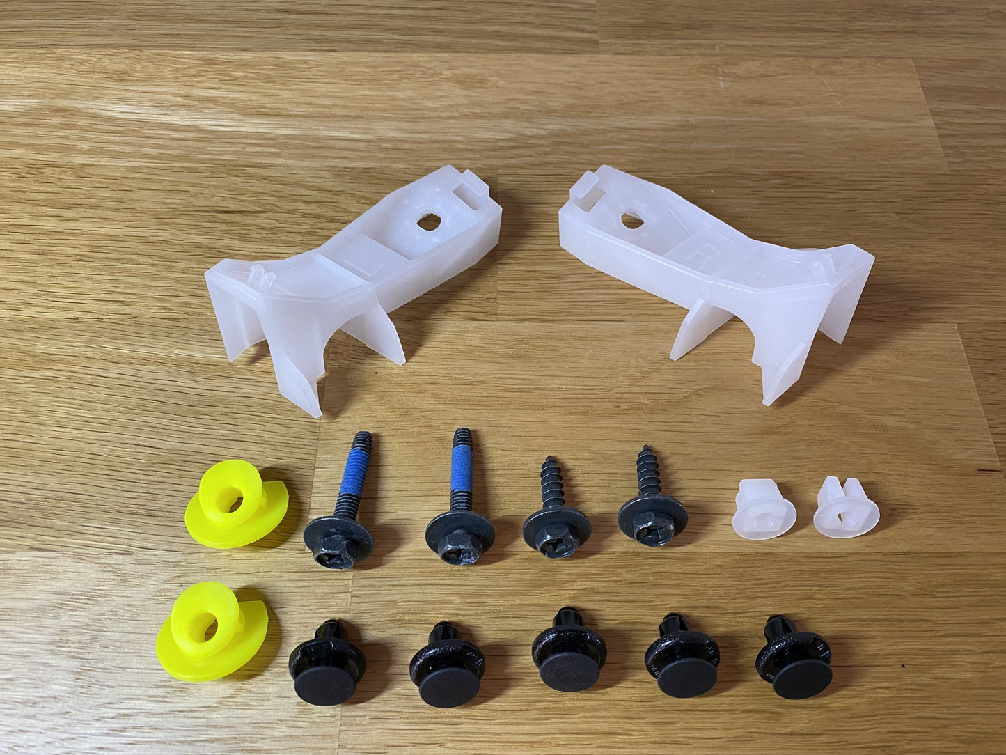 Front Bumper Fitting Clip Set (15-Piece) To Suit Nissan Silvia S15 Exterior