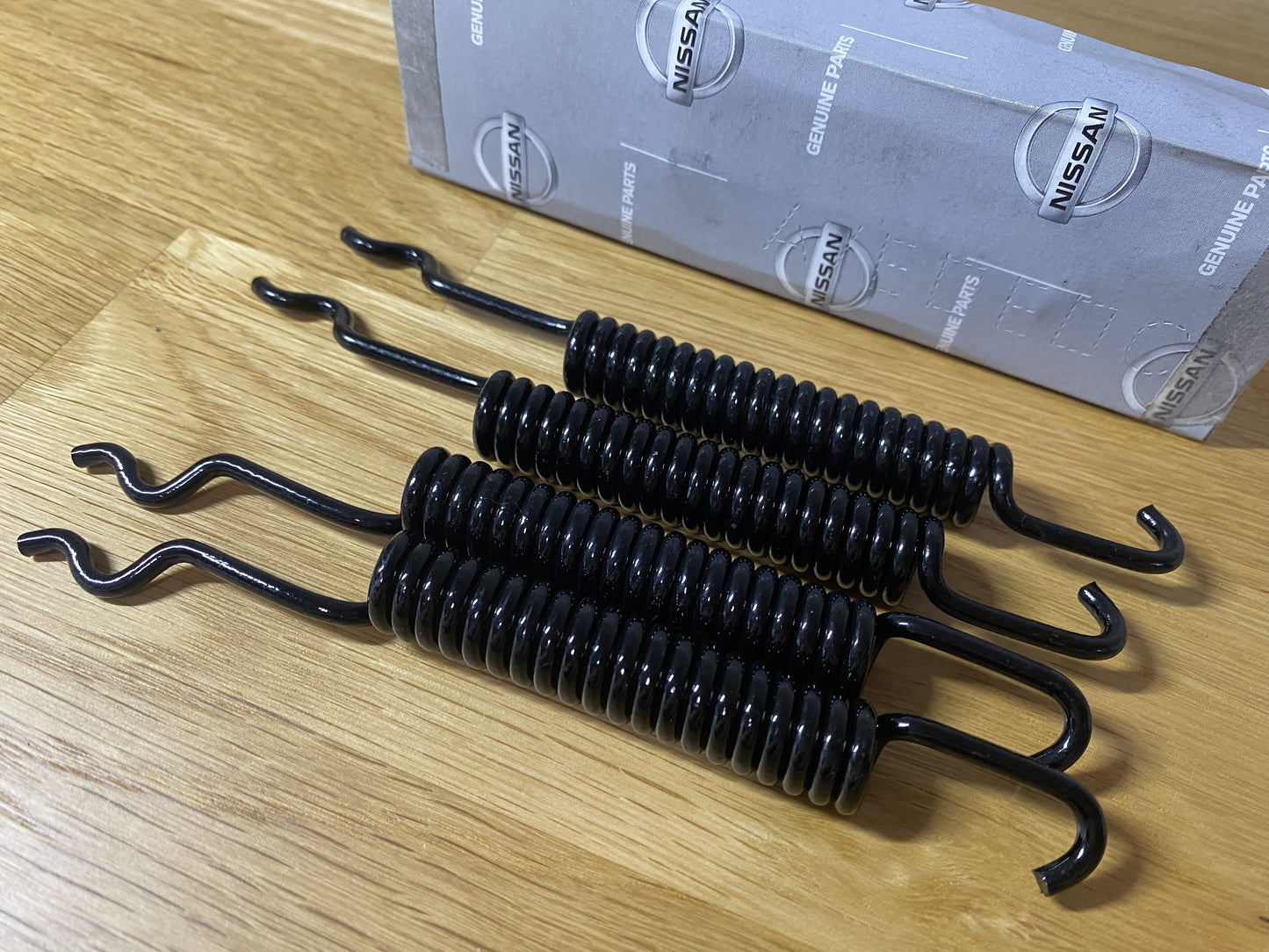 Front Brake Shoes Return Spring Set (4-Piece) To Suit Datsun 1200 Ute 10.1975 - 10.1989 Brakes