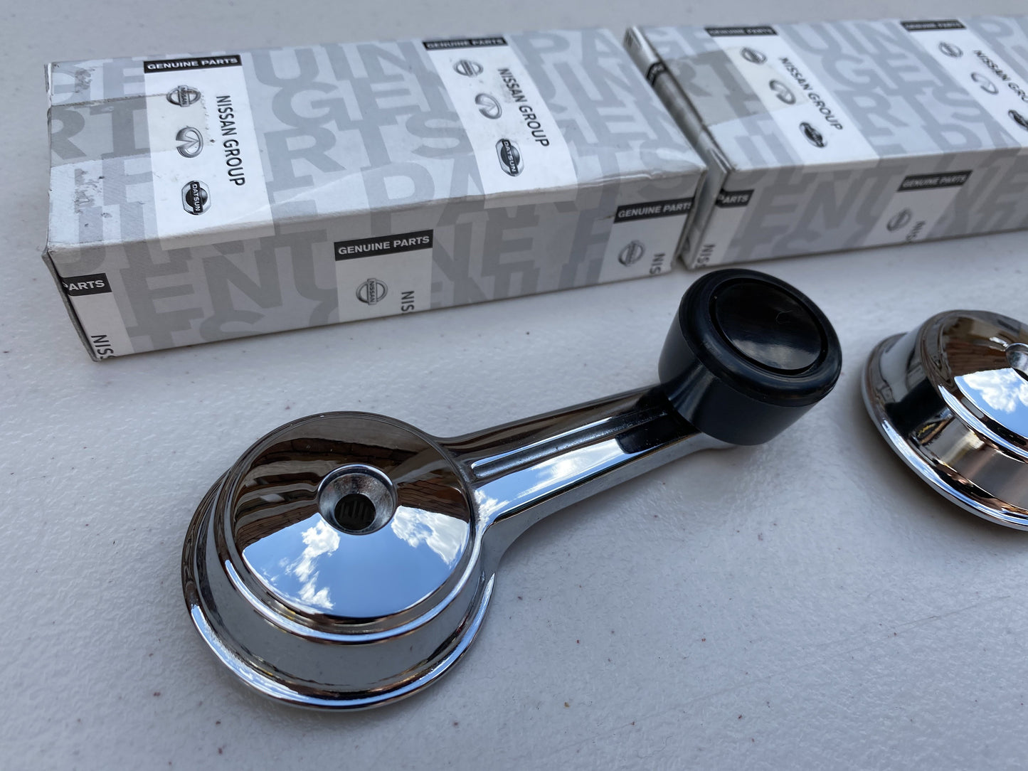 Window Regulator Handle Set (Black) to suit DATSUN 1200 B110 Ute Sunny - Vega Autosports