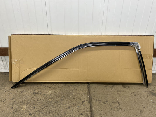 Upper Weatherstrip Retainer Moulding (Lhs) To Suit R32 Gtr / Gts-T (All Coupe) Genuine Nissan