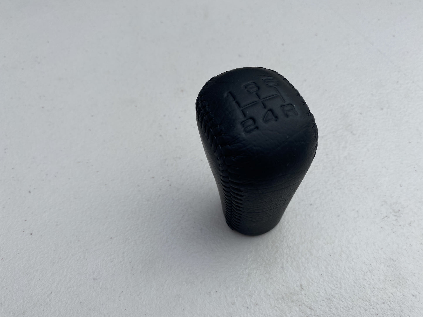 OEM Weighted Leather Shift Knob to suit Mitsubishi Lancer Evolution 4 / 5 (5-Speed M10x1.25) - Vega Autosports