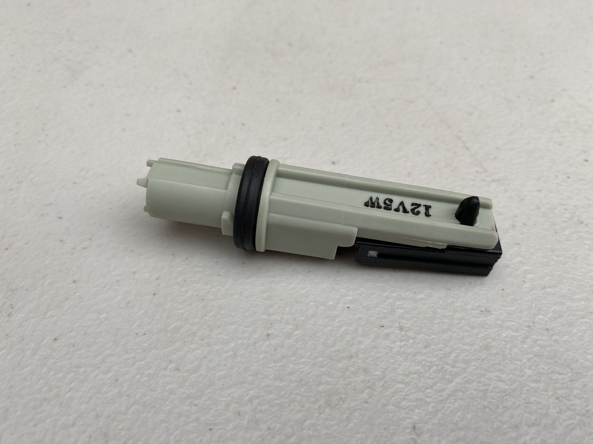 Genuine Nissan Headlight Harness Connector to suit Nissan Skyline R32 GTR GTST GTS4 - Vega Autosports