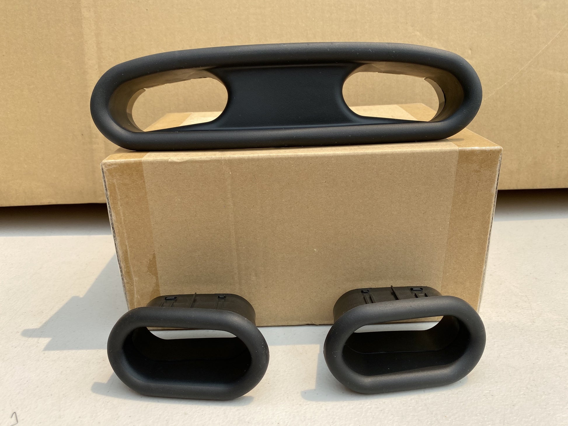Genuine Mitsubishi Front Seat Belt Guide to suit Mitsubishi Lancer Evolution 5 / 6 / 6.5 TME CP9A - Vega Autosports