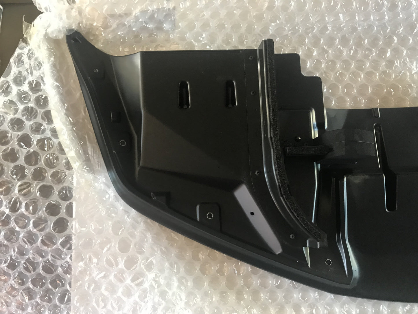 Front Bar Lower Air Diffuser to suit Nissan Skyline R34 GTR V-Spec / V-Spec II - Vega Autosports