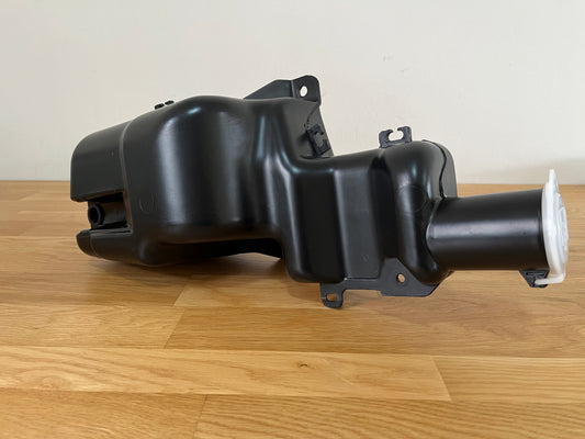 Intercooler Water Spray Tank Assembly To Suit Mitsubishi Lancer Evolution 8 / 9 Ct9A Cooling