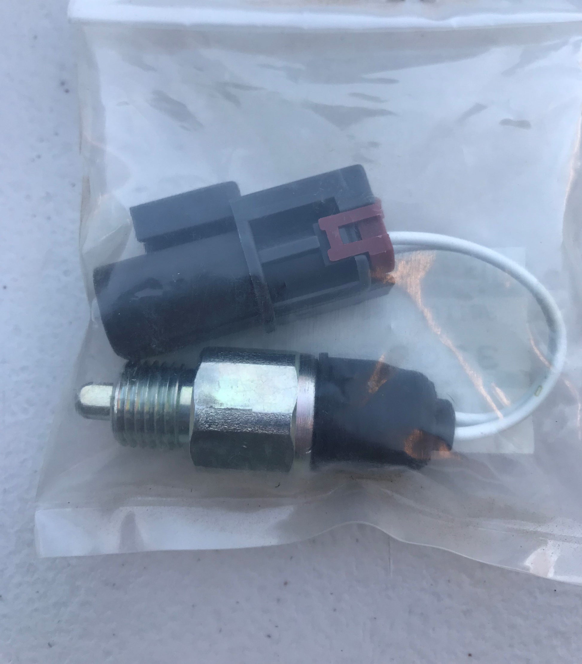 Genuine Reverse Light Switch to suit R32, R33, R34, Z32, S15, WC34, AWC34 - Vega Autosports