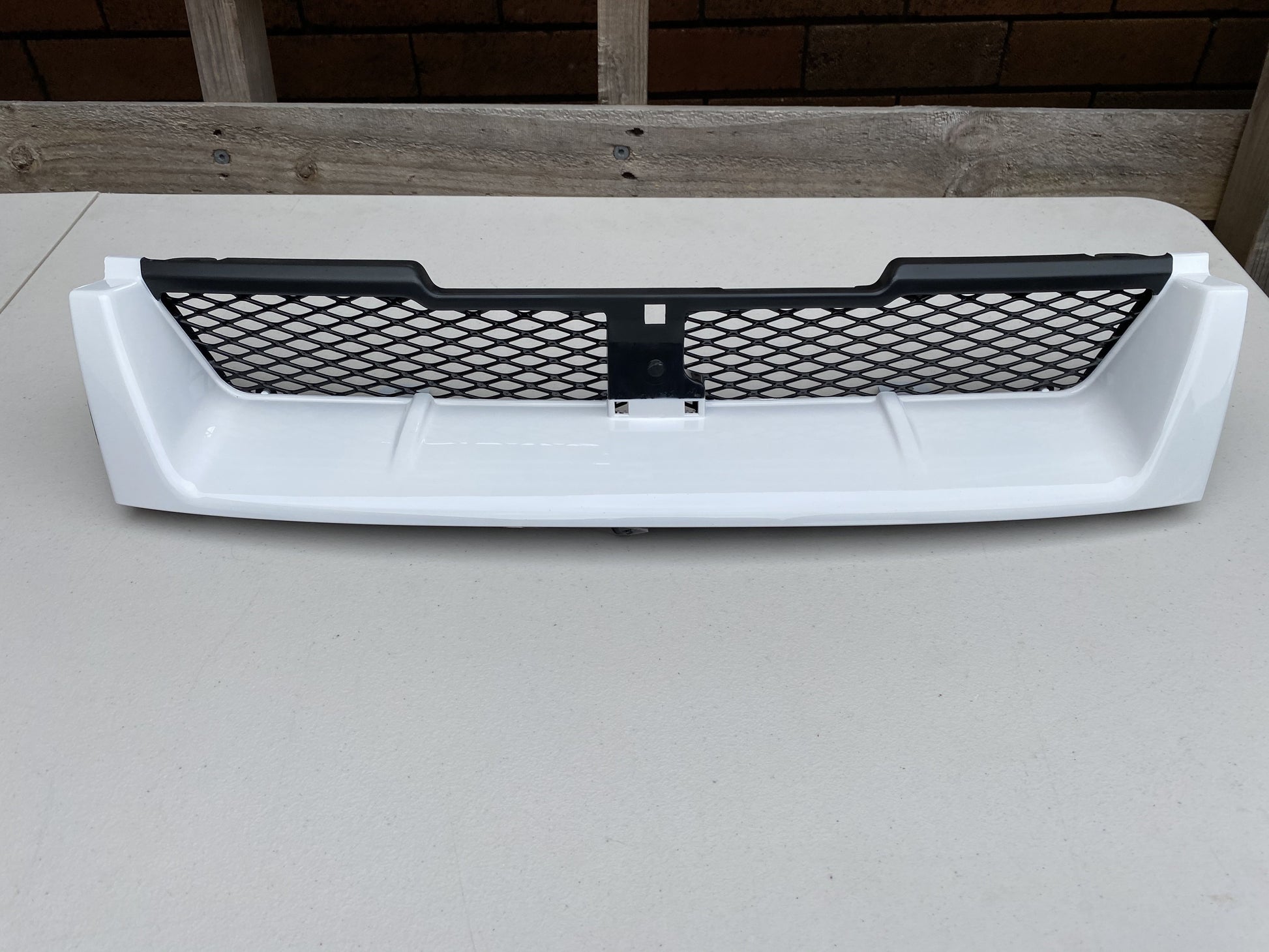 Front Grille (QM1) to suit Nissan Skyline R33 GTR **Discontinued Stock** - Vega Autosports