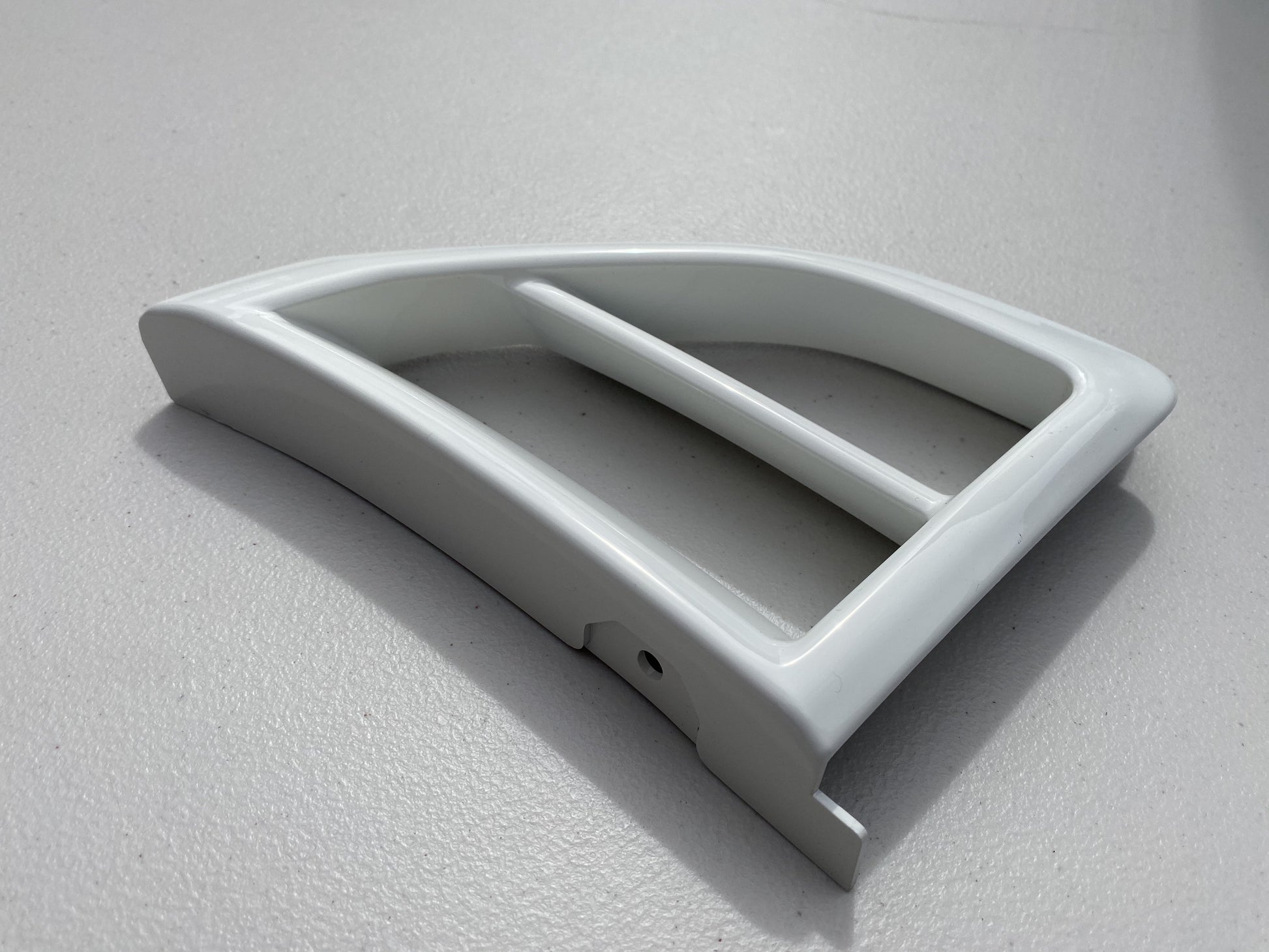 Driver Side Bumper Vent (White) to suit Mitsubishi Lancer Evolution 6.5 TME CP9A - Vega Autosports