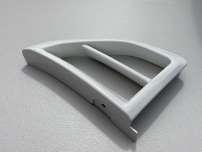 Driver Side Bumper Vent (White) to suit Mitsubishi Lancer Evolution 6.5 TME CP9A - Vega Autosports