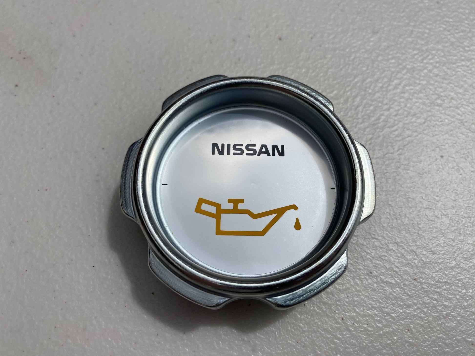 Genuine Nissan Oil Filler Cap to suit DATSUN 1200 (B10 B110 B120 B210 B310 Ute) - Vega Autosports