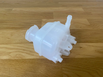 Brake Master Fluid Reservoir To Suit Mitsubishi Lancer Evolution 7 / 8 9 Ct9A Brakes