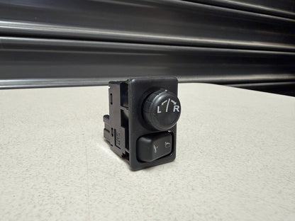 Mirror Control Switch to suit Nissan Skyline R34 08.2000~Onwards 25570-4M420 - Vega Autosports