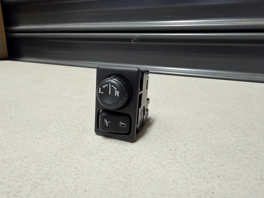 Mirror Control Switch to suit Nissan Skyline R34 08.2000~Onwards 25570-4M420 - Vega Autosports
