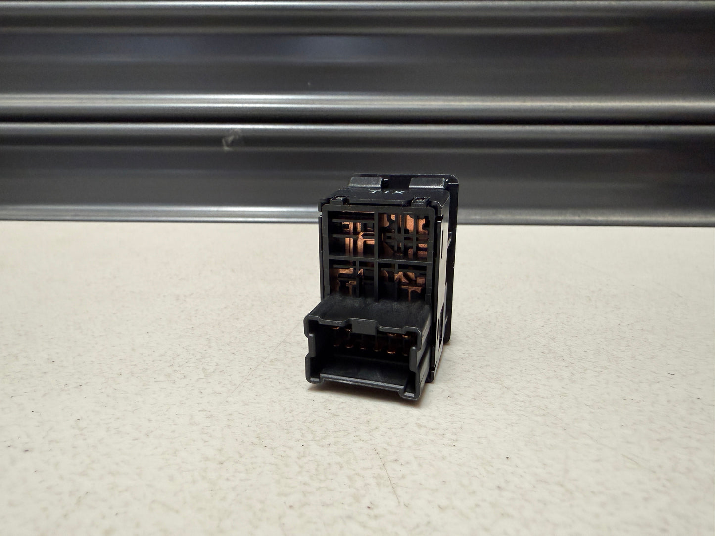 Mirror Control Switch to suit Nissan Skyline R34 08.2000~Onwards 25570-4M420 - Vega Autosports