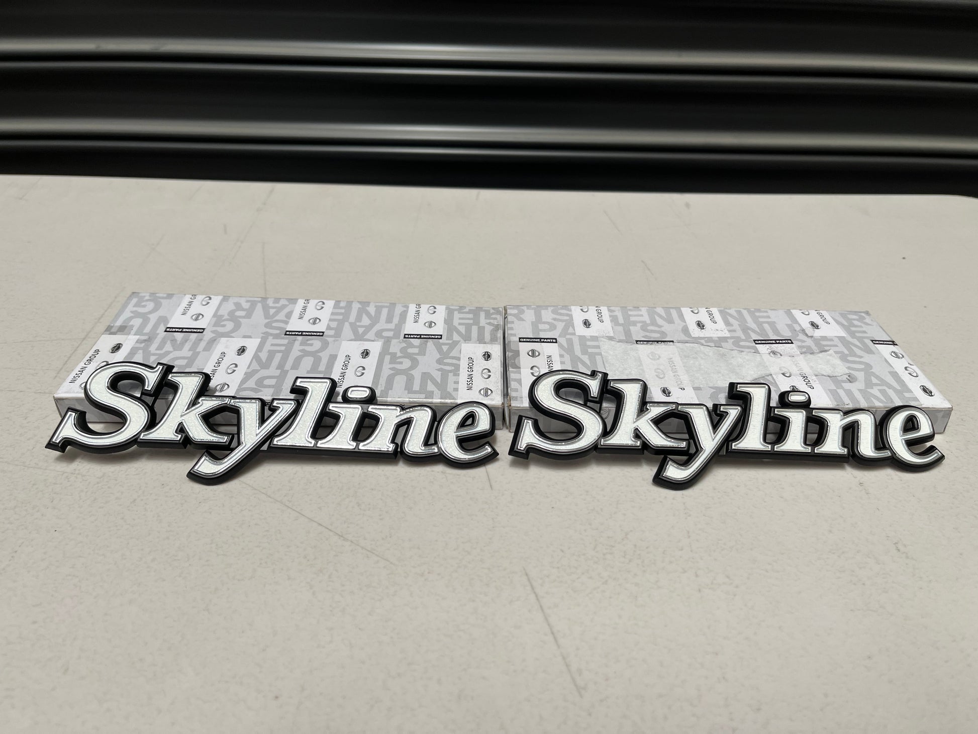 'Skyline' Side Emblem Set to suit Nissan Skyline C110 Kenmeri - Vega Autosports