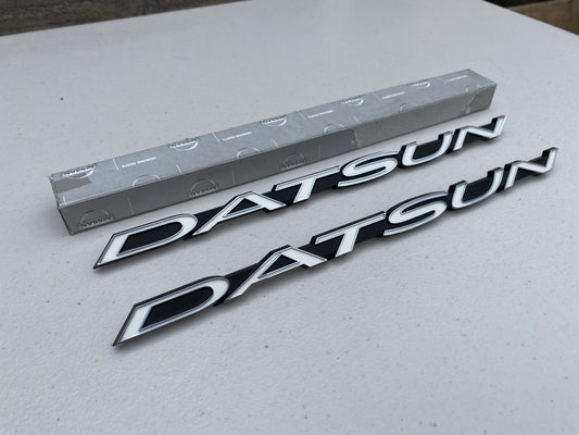 'Datsun' Front Fender Emblem Set to suit Nissan Datsun 240Z - Vega Autosports