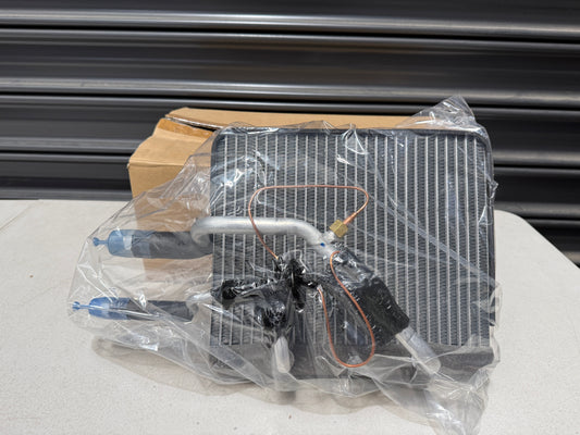 Evaporator Assembly to suit Nissan Skyline R33 GTR Series 2 / 3 07.1996 Onwards 27280-26U02 - Vega Autosports