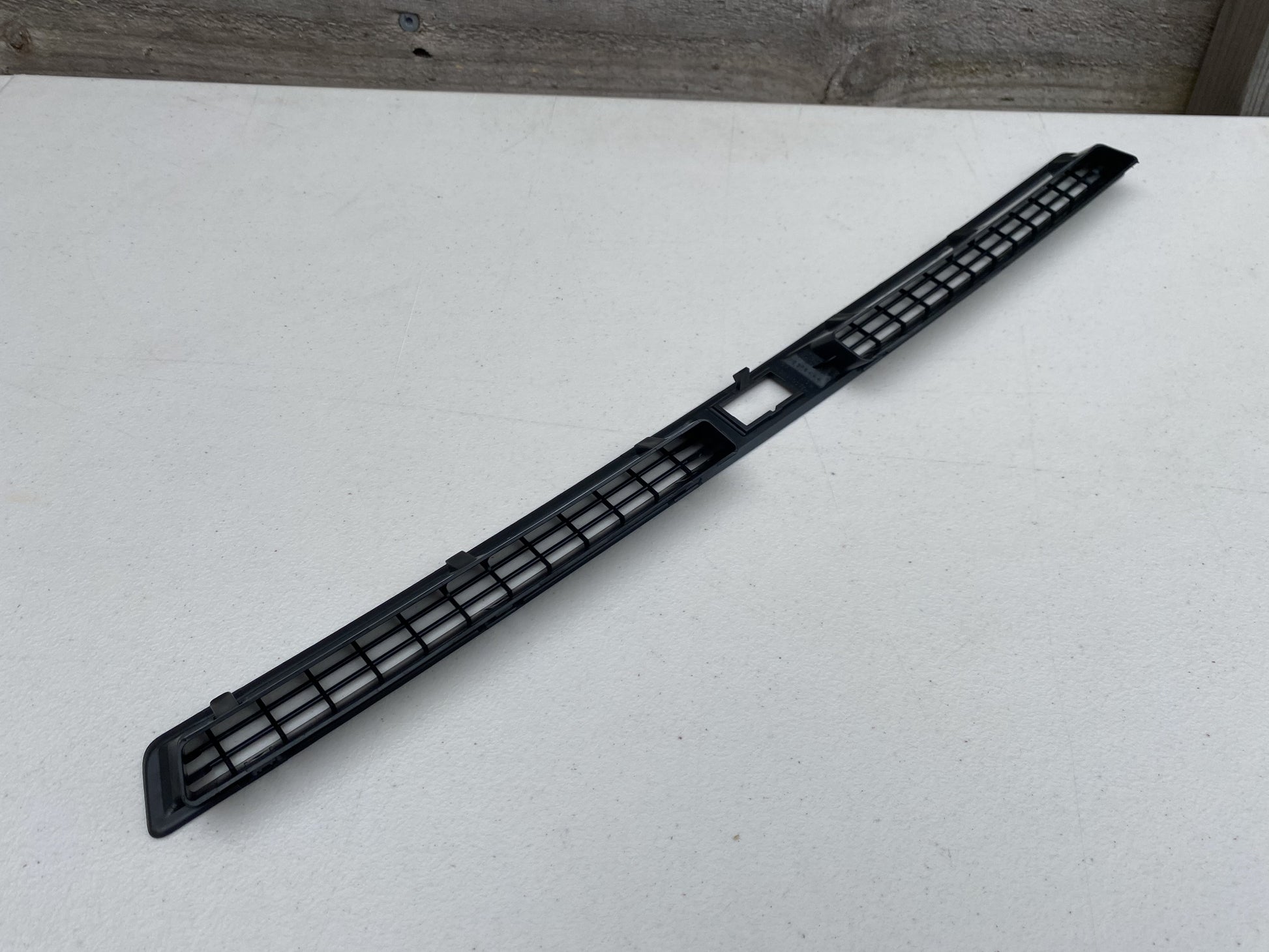 Defroster Vent Grille to suit Mitsubishi Lancer Evolution 7 / 8 / 9 CT9A - Vega Autosports