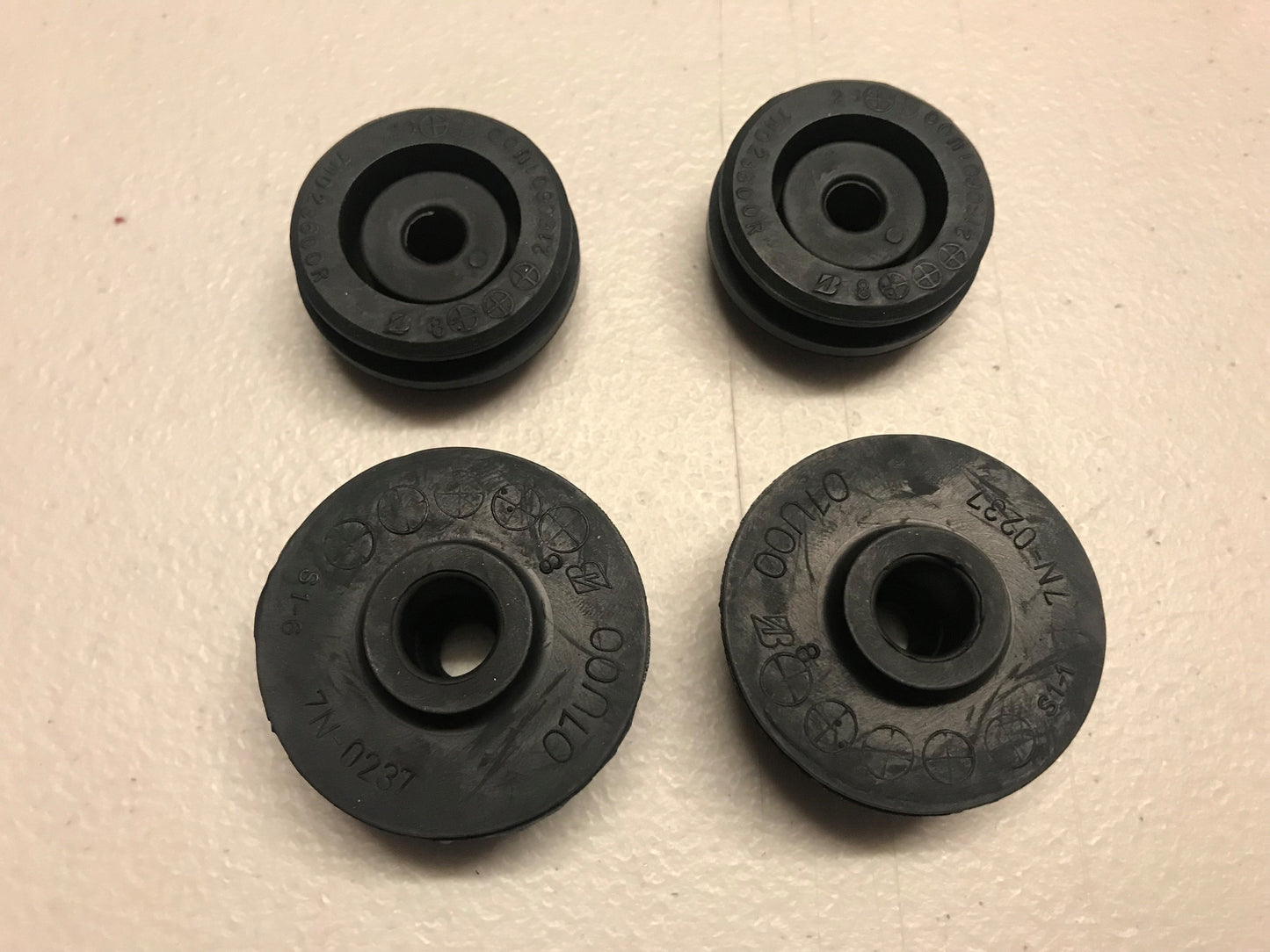 Radiator Mounting Rubber (4-piece Set) to suit Nissan Skyline R32 / R33 / R34 Models - Vega Autosports