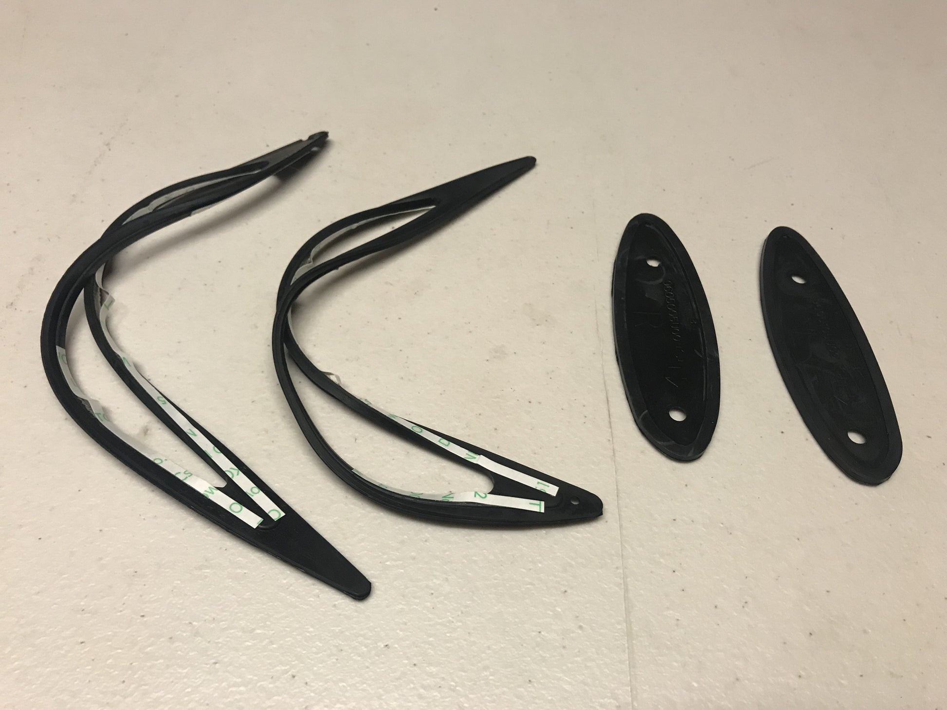 Genuine Nissan Spoiler Gasket Kit to suit Nissan Skyline R32 GTR - Vega Autosports