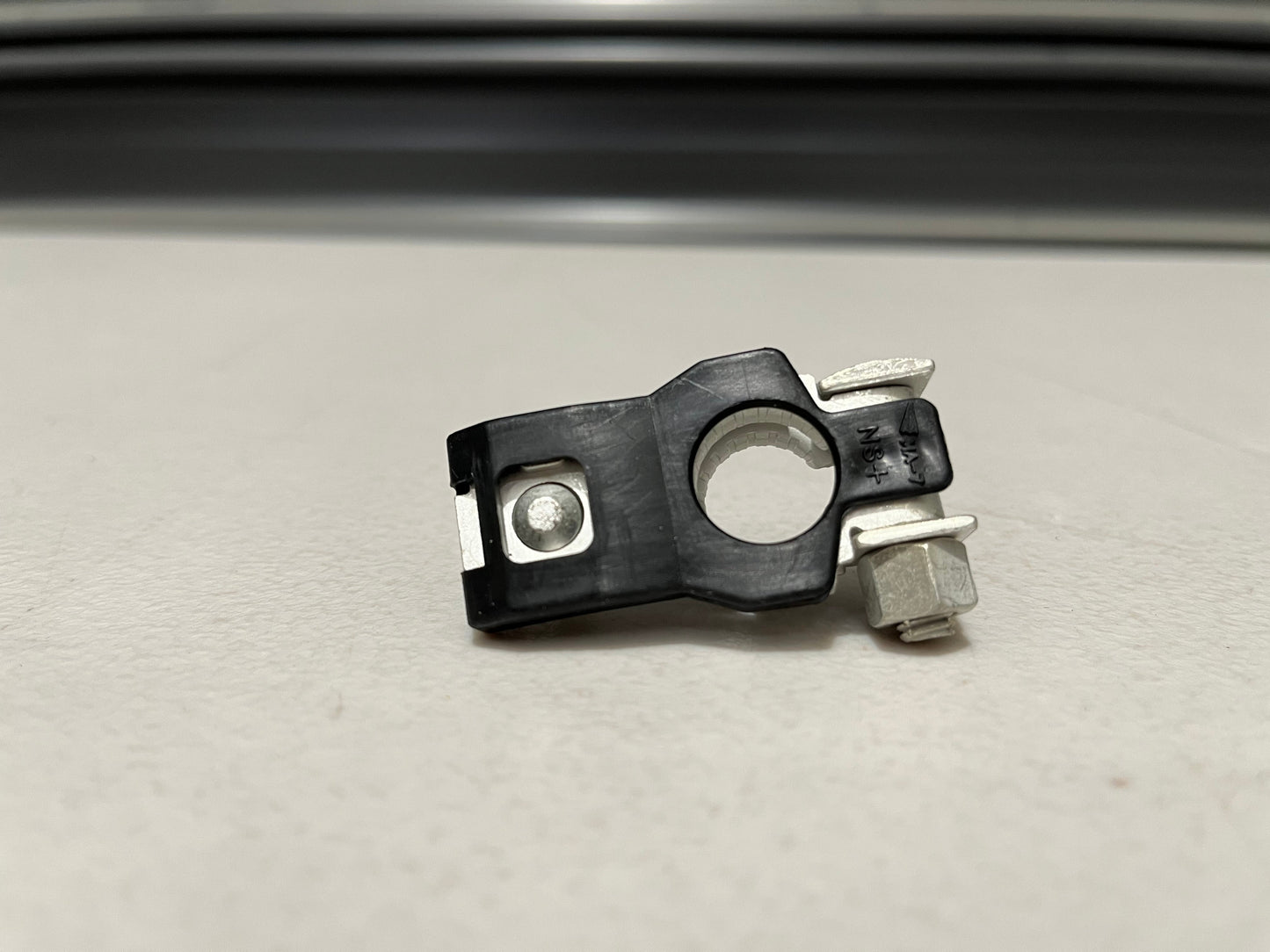 Positive Battery Terminal Connector (Small Post) To Suit Mitsubishi Lancer Evolution 7 / 8 9 Ct9A