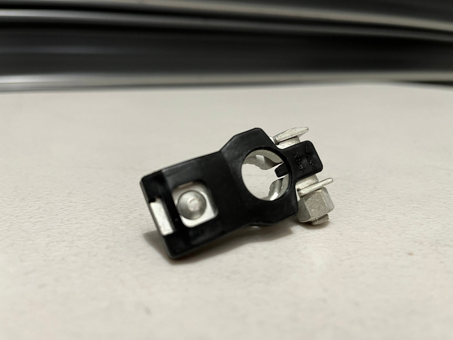 Positive Battery Terminal Connector (Small Post) To Suit Mitsubishi Lancer Evolution 7 / 8 9 Ct9A