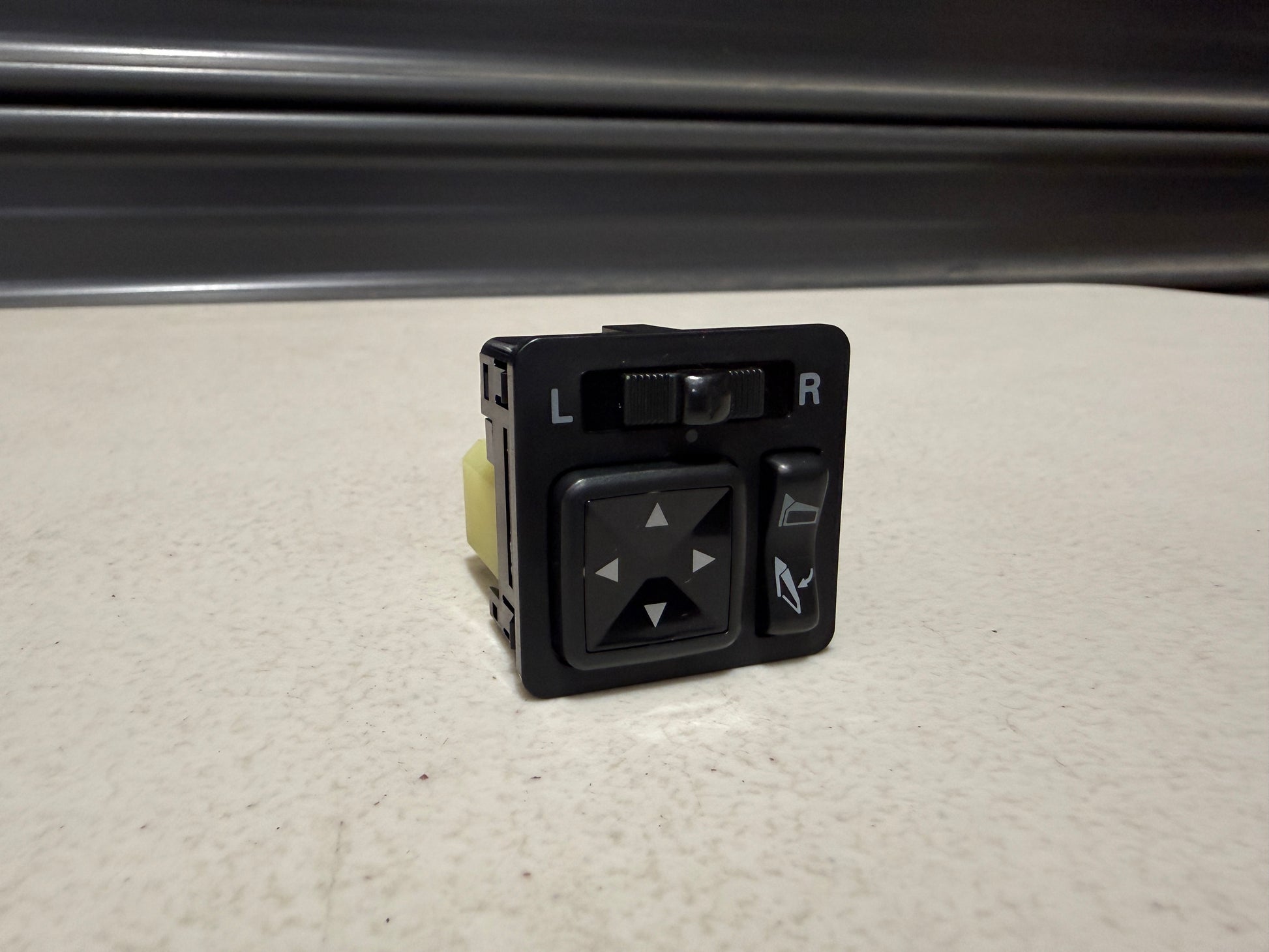 Mirror Control Switch to suit Mitsubishi Lancer Evolution 1 / 2 / 3 MB803867 - Vega Autosports