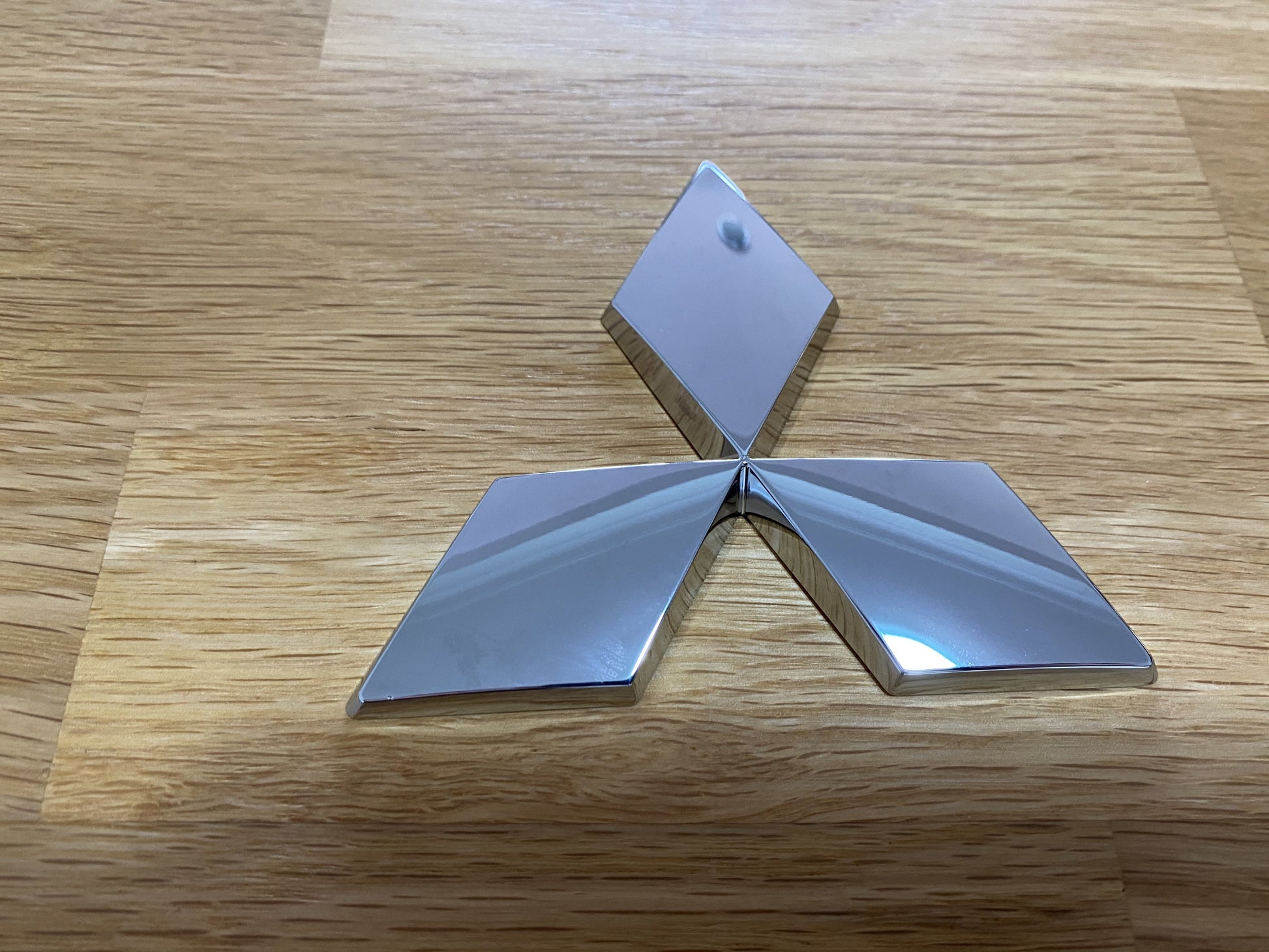 Diamond Trunk Emblem to suit Mitsubishi Lancer Evo 10 CZ4A - Vega Autosports