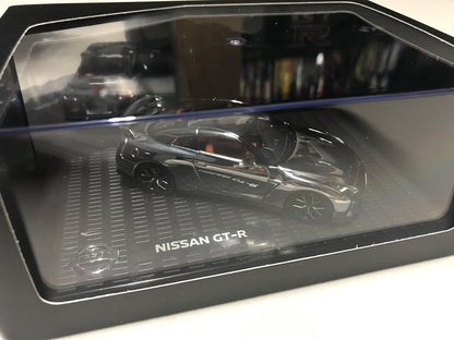 Nissan GTR Nismo 1:43 Scale Model - Chrome - Vega Autosports