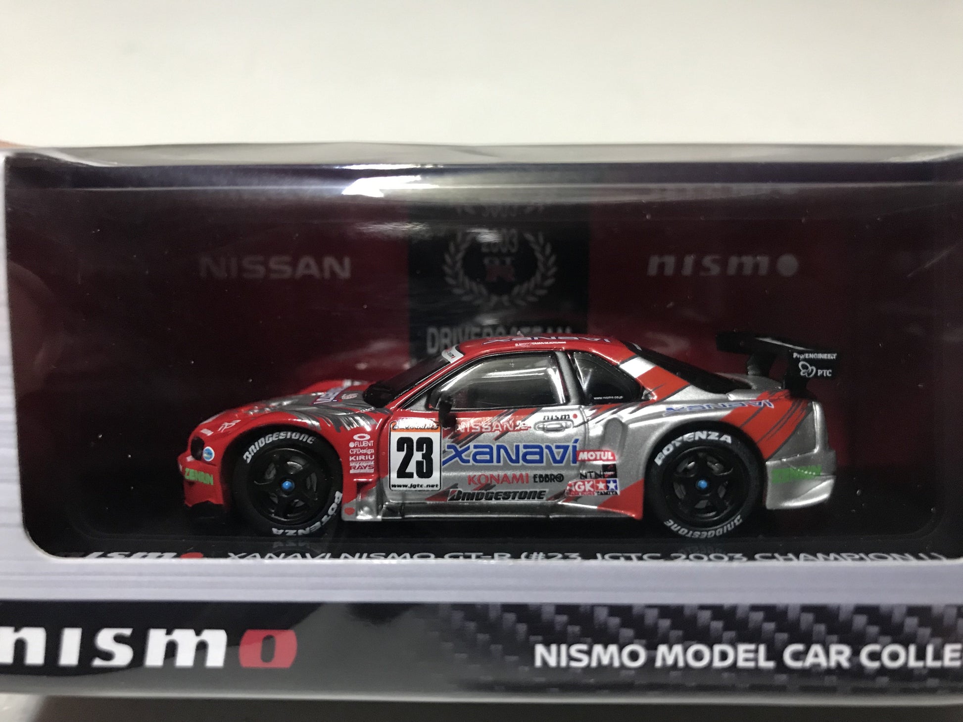Genuine Nismo Xanavi Nismo GT-R (#23 JGTC 2003) Model 1/64 Scale - Vega Autosports