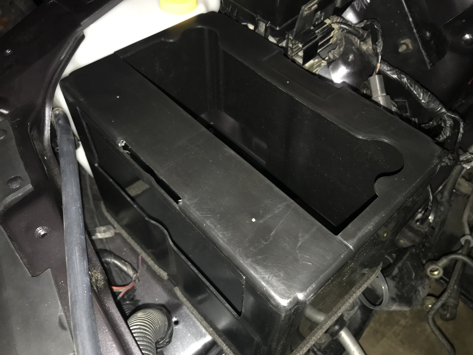 Battery Cover - Large - to suit Nissan Skyline R32 GTR / GTS-t / GTS / GTS-4 - Vega Autosports