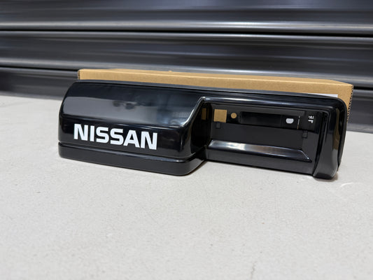 Rear License Plate Light Assembly to suit Nissan Patrol Y60 GC Wagon 26510-03J00 - Vega Autosports