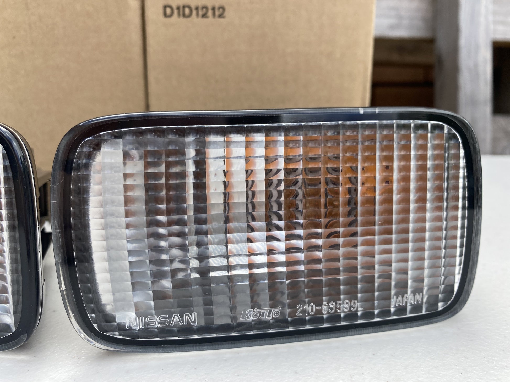 Front Indicator Set (Clear) To Suit Nissan Skyline R34 Gtr / Gtt Gt-V Gt - Late Model Electrical