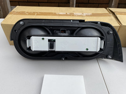 Tail Light Assembly Set & Cover (Rhs Lhs) To Suit Nissan Skyline R32 Gtr / Gts-T Gts Electrical
