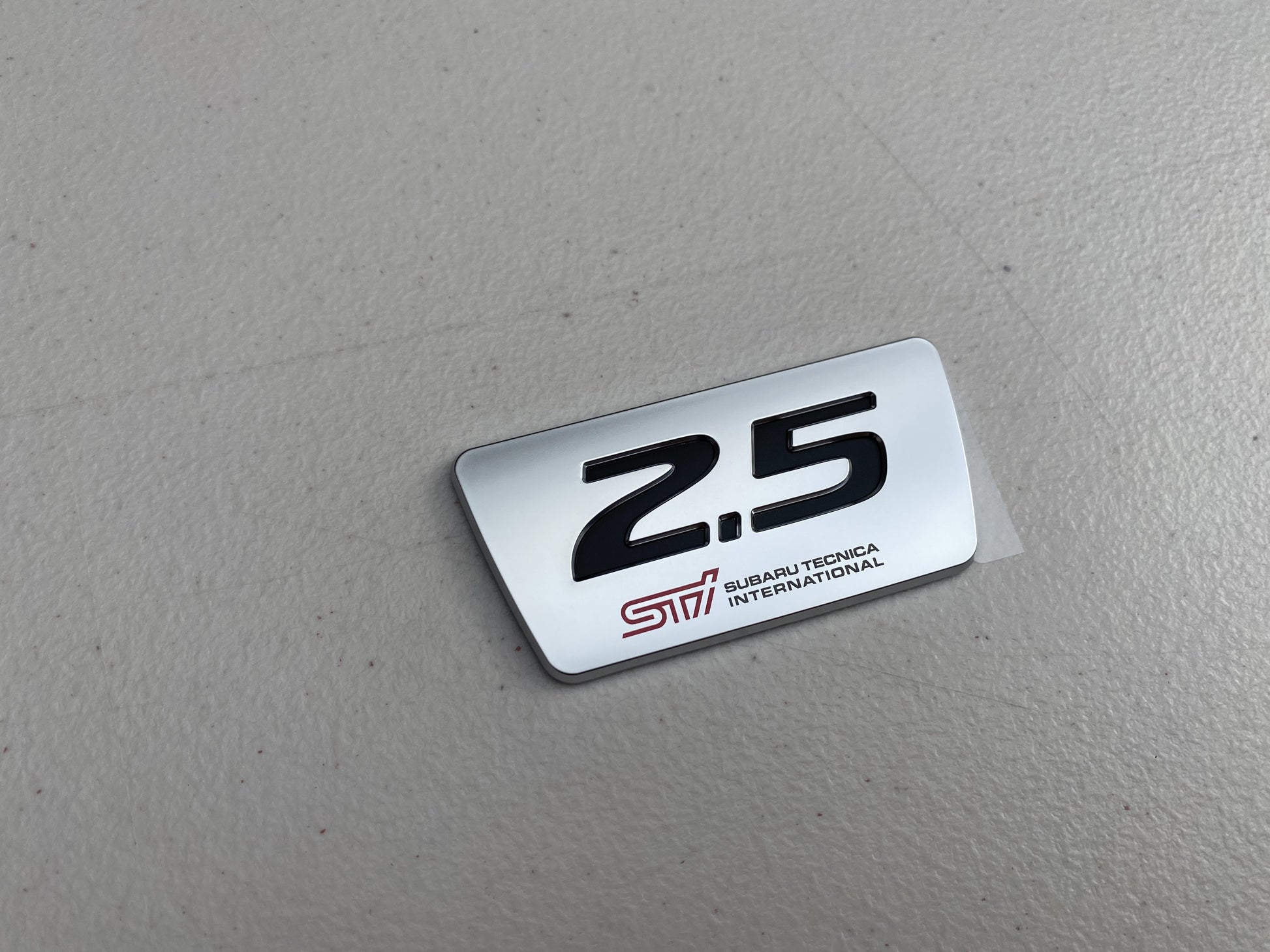 2.5 Sti Emblem To Suit Subaru Forester Sg9 Emblems Badges And Decals