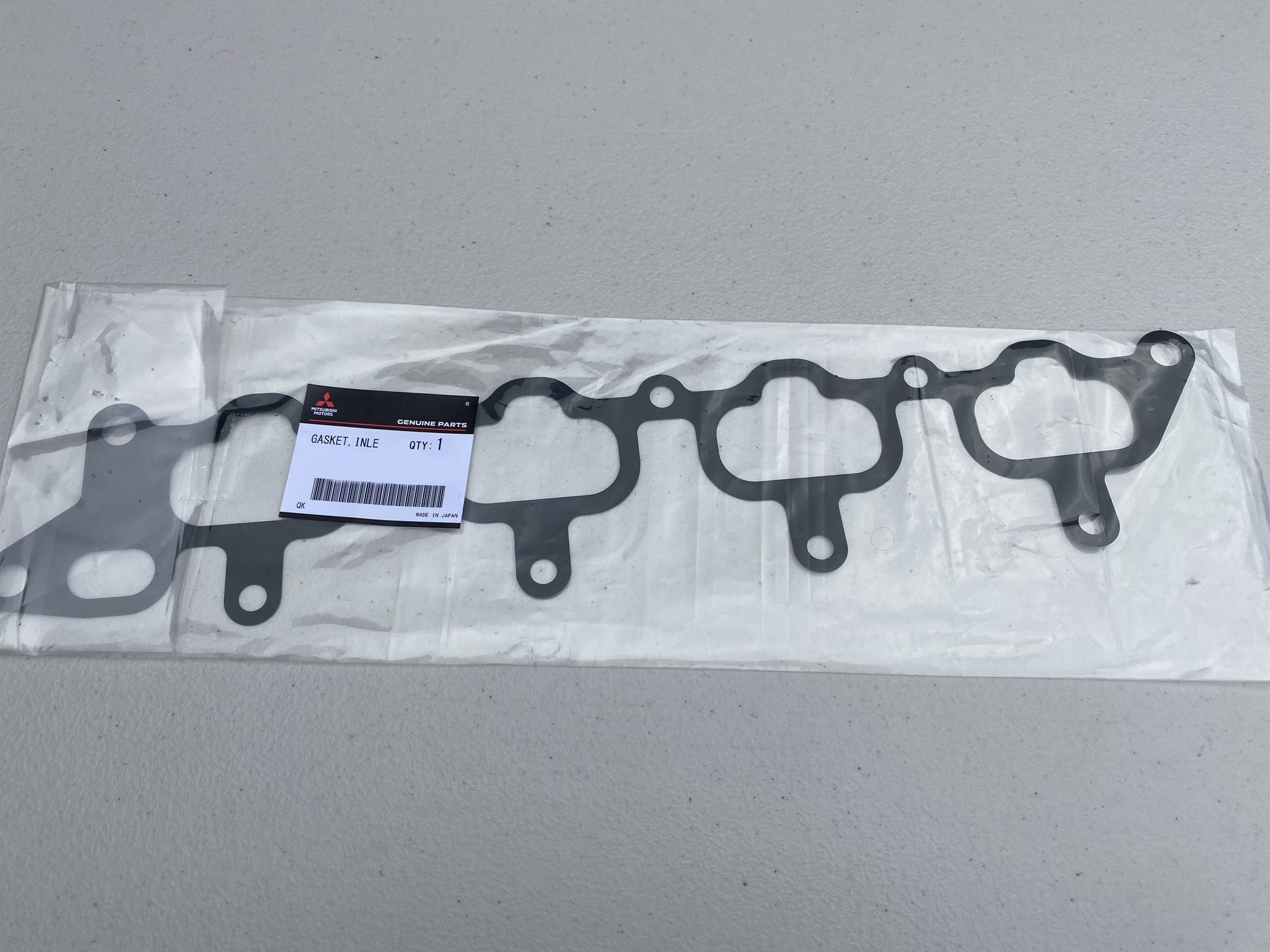 Genuine Mitsubishi Intake Manifold Gasket to suit Mitsubishi Lancer Evolution 4 / 5 / 6 / 7 / 8 / 9 - Vega Autosports