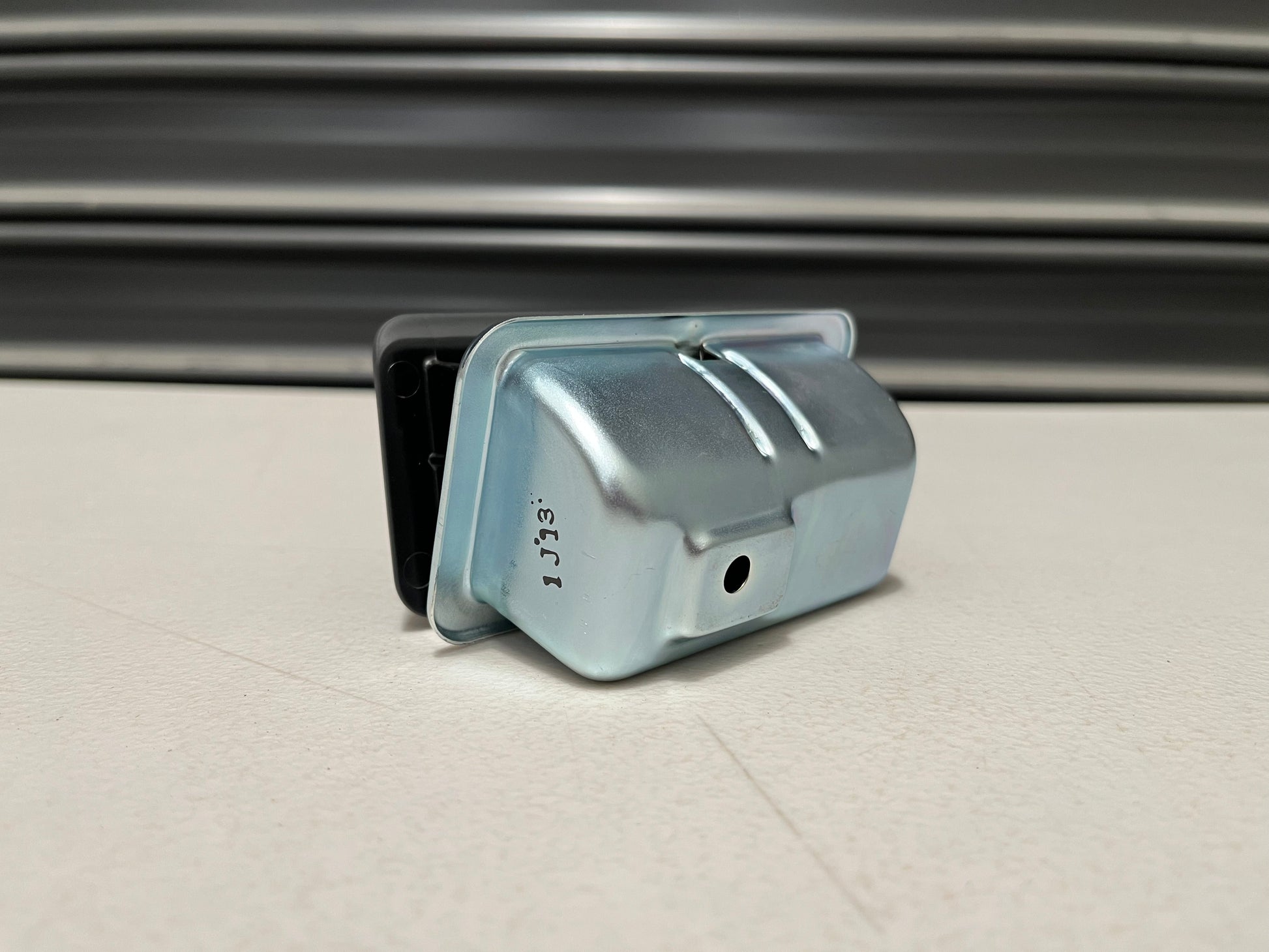 Floor Console Rear Ashtray To Suit Mitsubishi Lancer 7 / 8 9 Ct9A Exterior