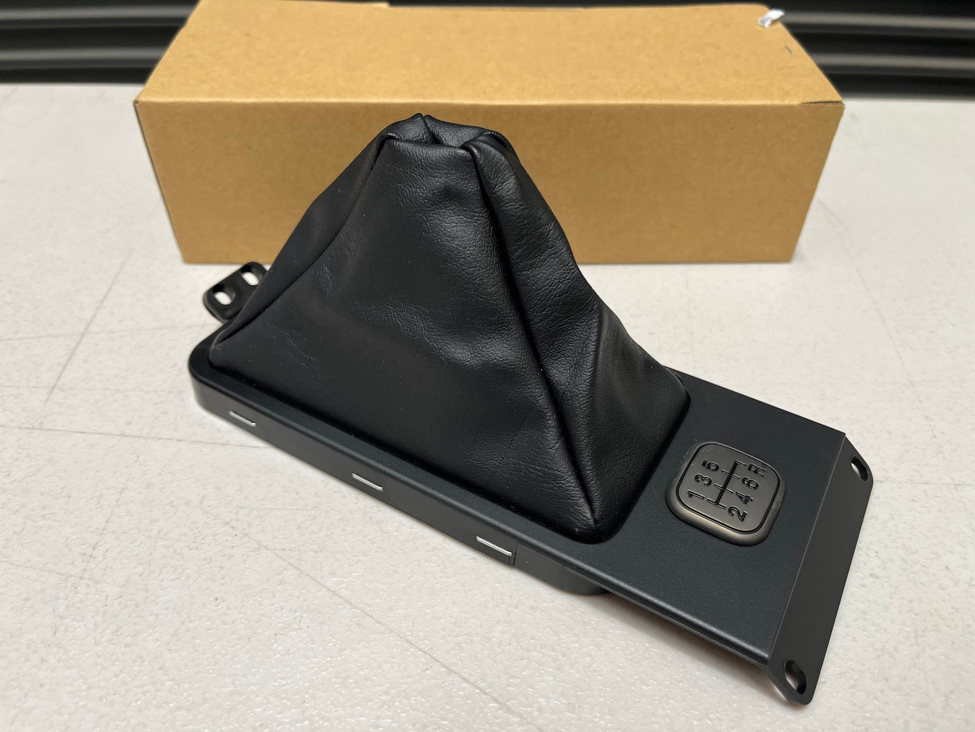 Shift Boot (5-Speed) To Suit Honda Nsx Na2 83413-Sl0-N00Za Interior